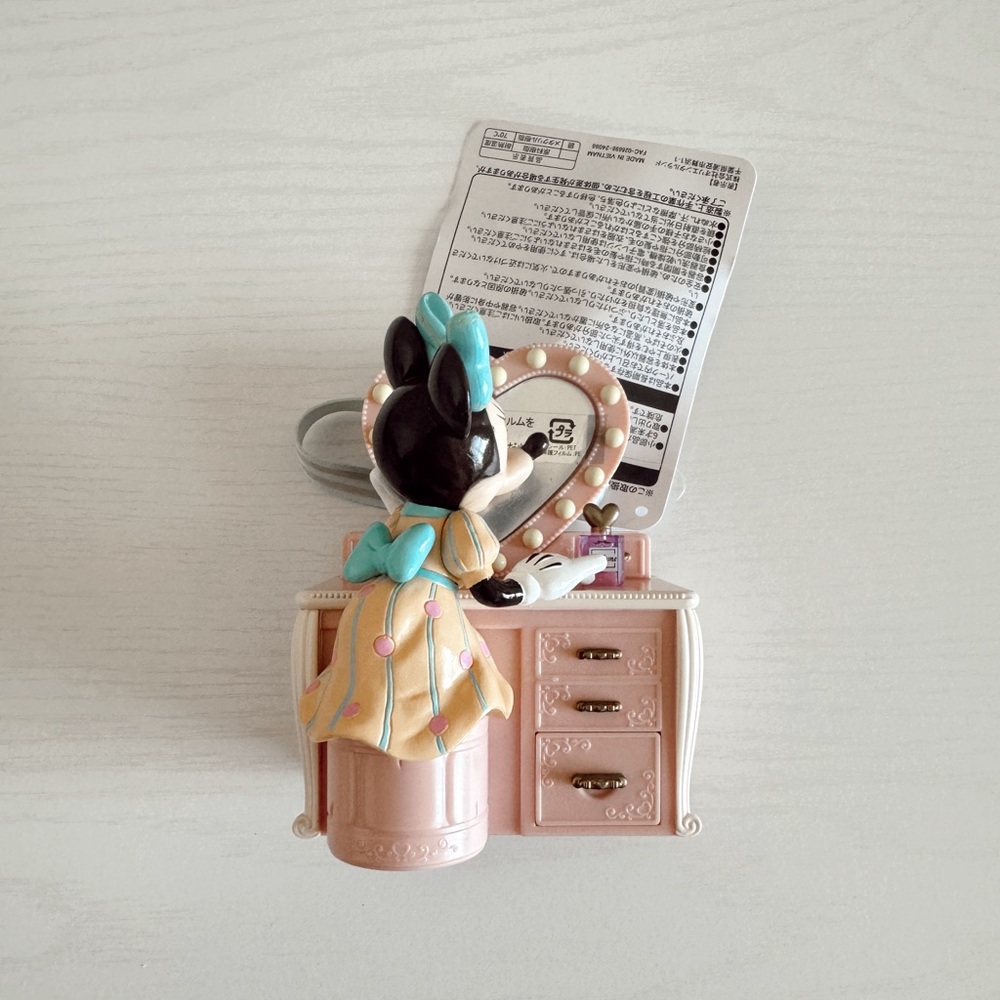 Tokyo Disney Minnie Mouse candy container with strap